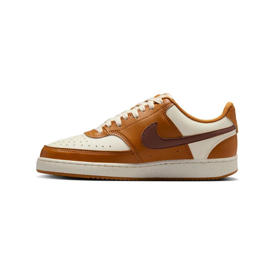 Sneakers, basses
