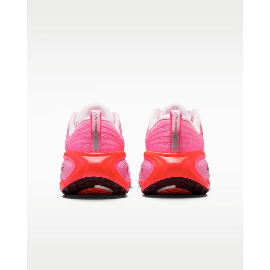 NIKE Vomero Plus Laufschuhe  