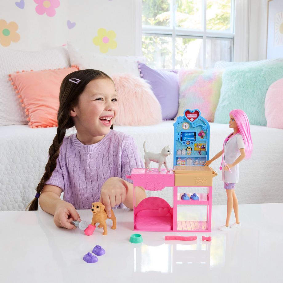 Barbie  Playset clinica per animali domestici 