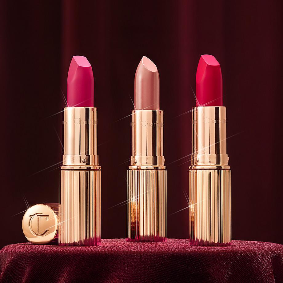CHARLOTTE TILBURY  Matte Revolution - Rossetto 