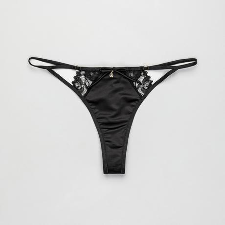 Manor Woman String Tanga mit Spitzendetails  