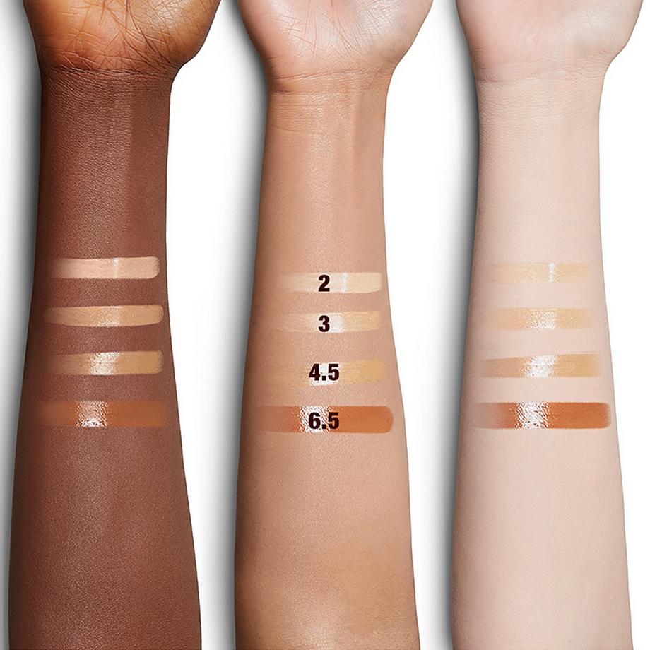 CHARLOTTE TILBURY  Hollywood Flawless Filter - Fond De Teint Format Voyage 