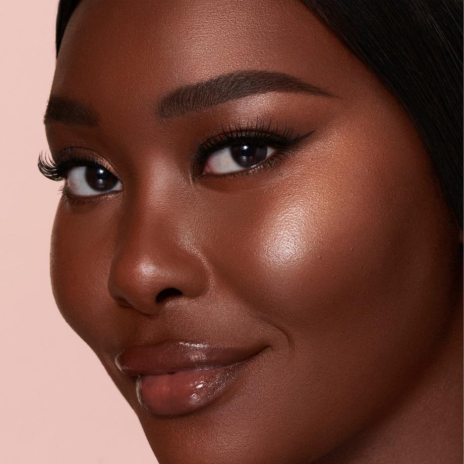 CHARLOTTE TILBURY  Beauty Light Wand - Illuminante Liquido 