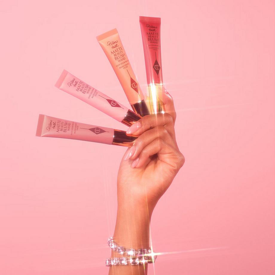 CHARLOTTE TILBURY  Pillow Talk Matte Beauty Blush Wand - Blush liquido mat 