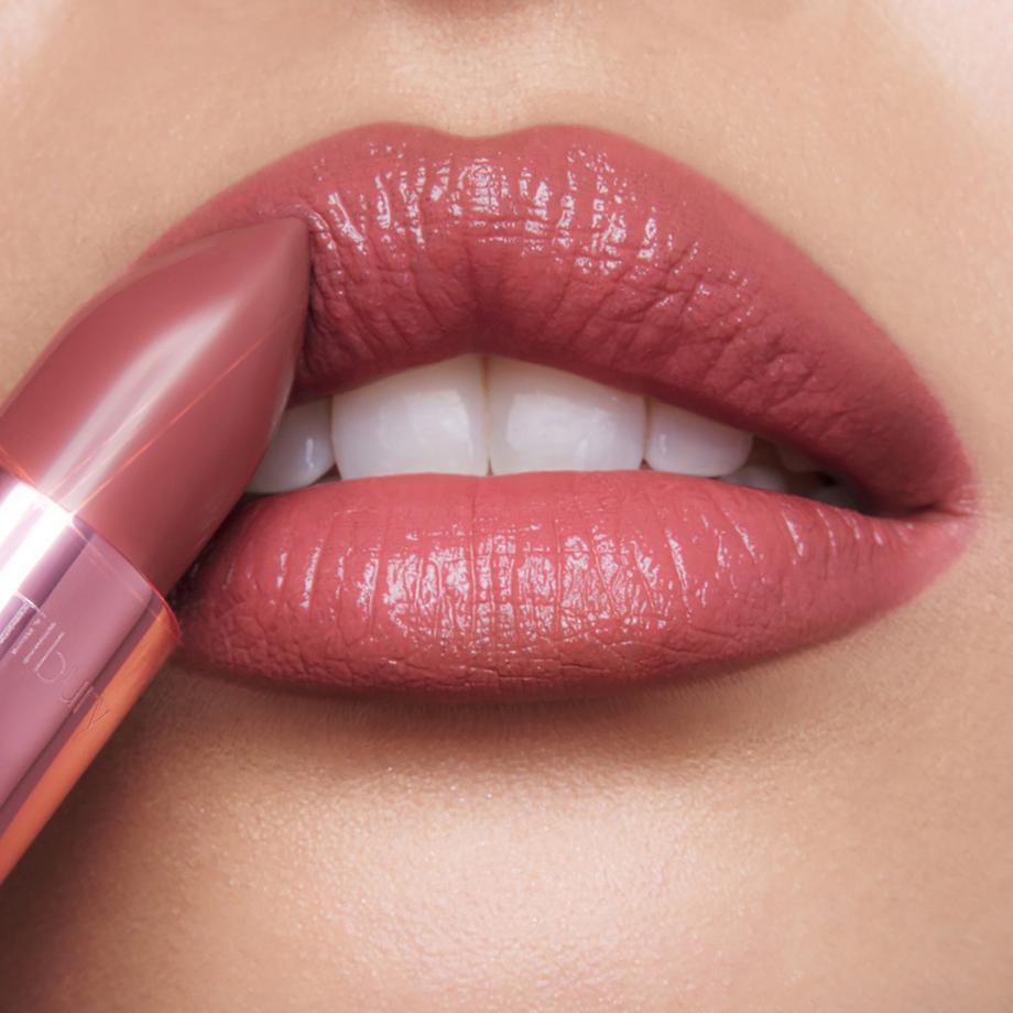 CHARLOTTE TILBURY  Hollywood Beauty Icon - K.I.S.S.I.N.G - Rouge À Lèvres 