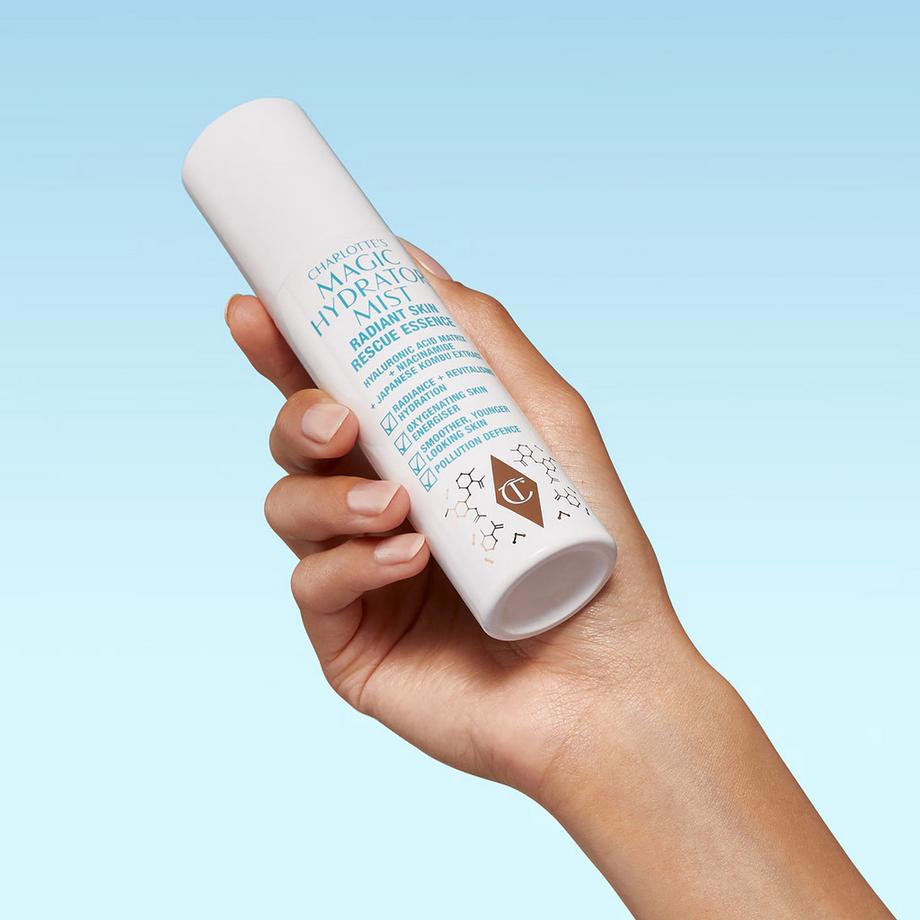 CHARLOTTE TILBURY  Magic Hydrator Mist - Spray make-up fissante idratante 