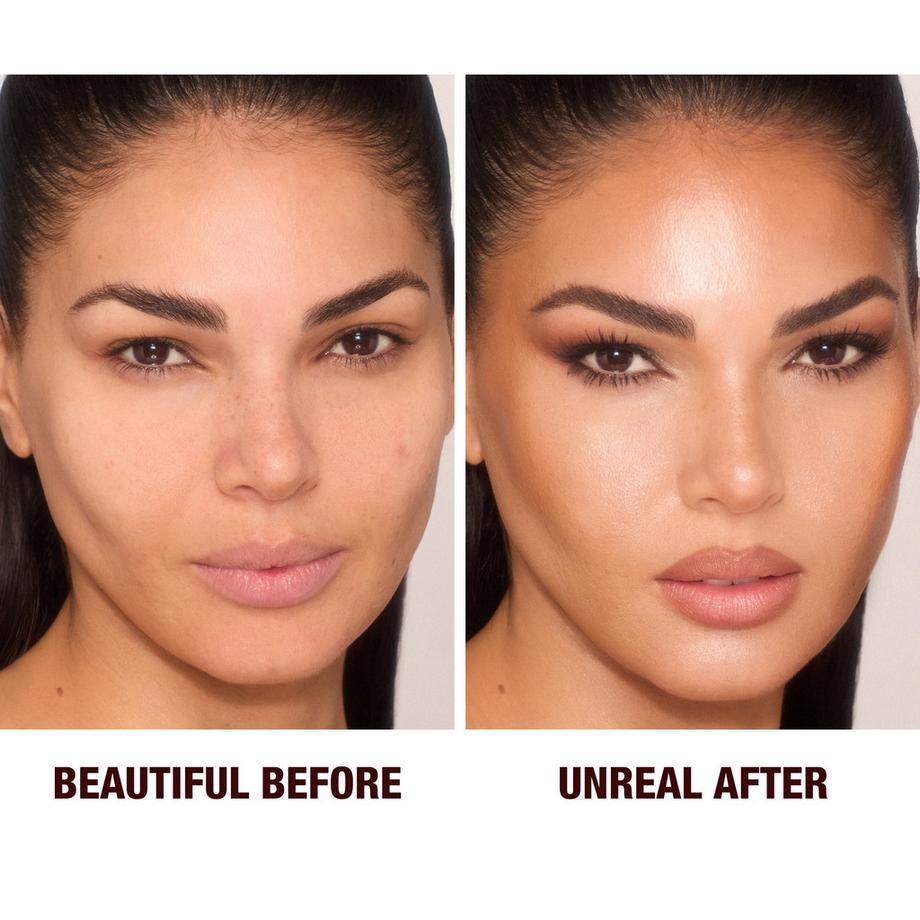 CHARLOTTE TILBURY  Unreal Skin Sheer Glow Tint - Stick Fond de Teint Hydratant 