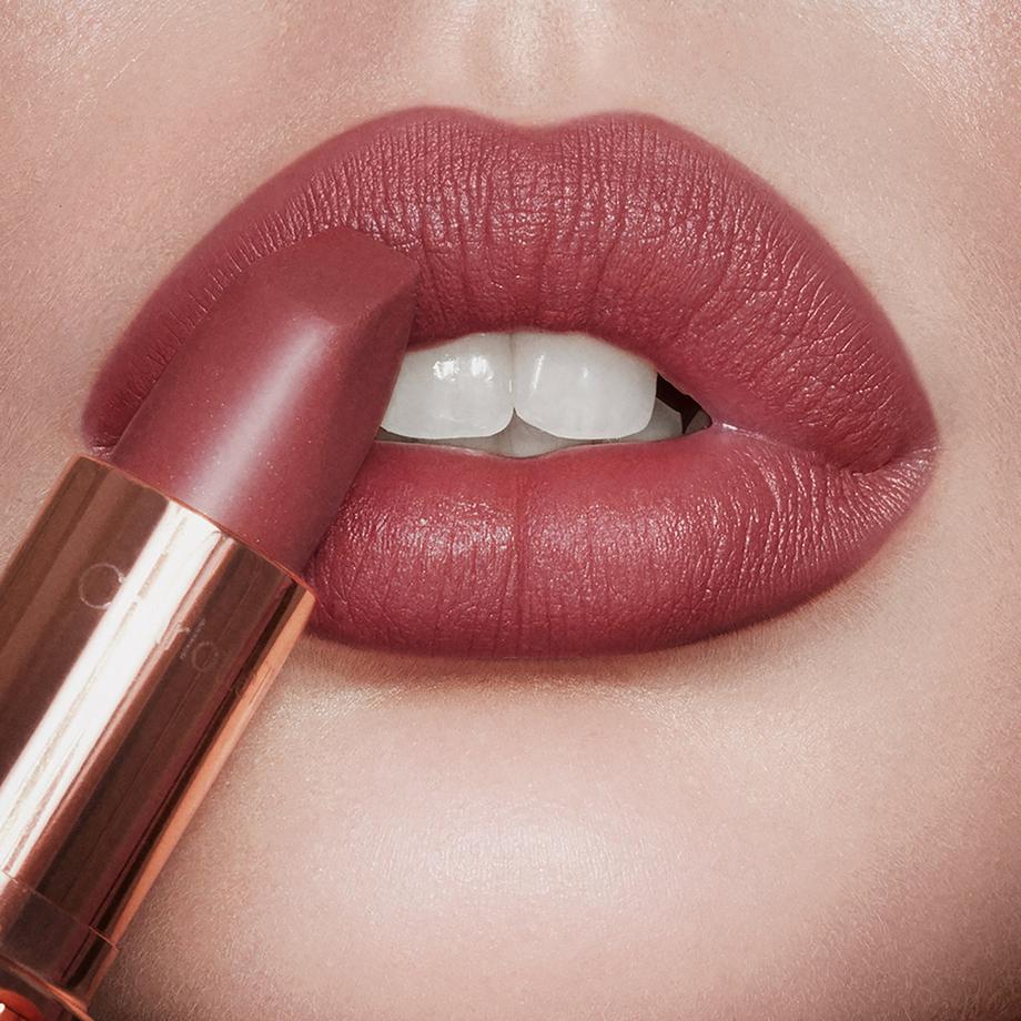CHARLOTTE TILBURY  Matte Revolution - Rouge à lèvres 