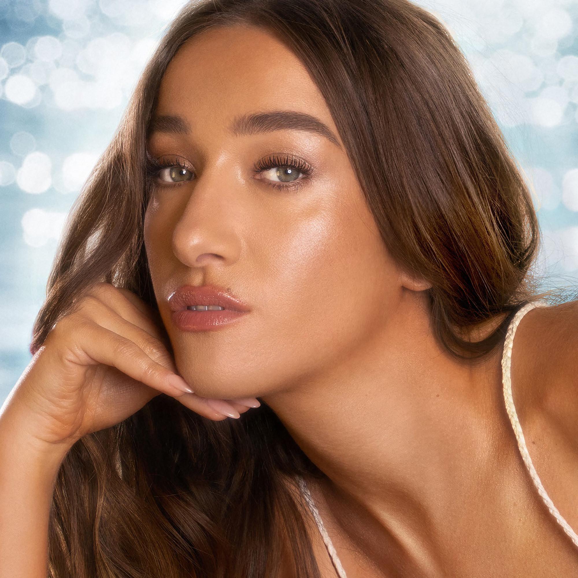 CHARLOTTE TILBURY  Beautiful Skin Island Glow Easy Tanning Drops – Selbstbräunungstropfen 