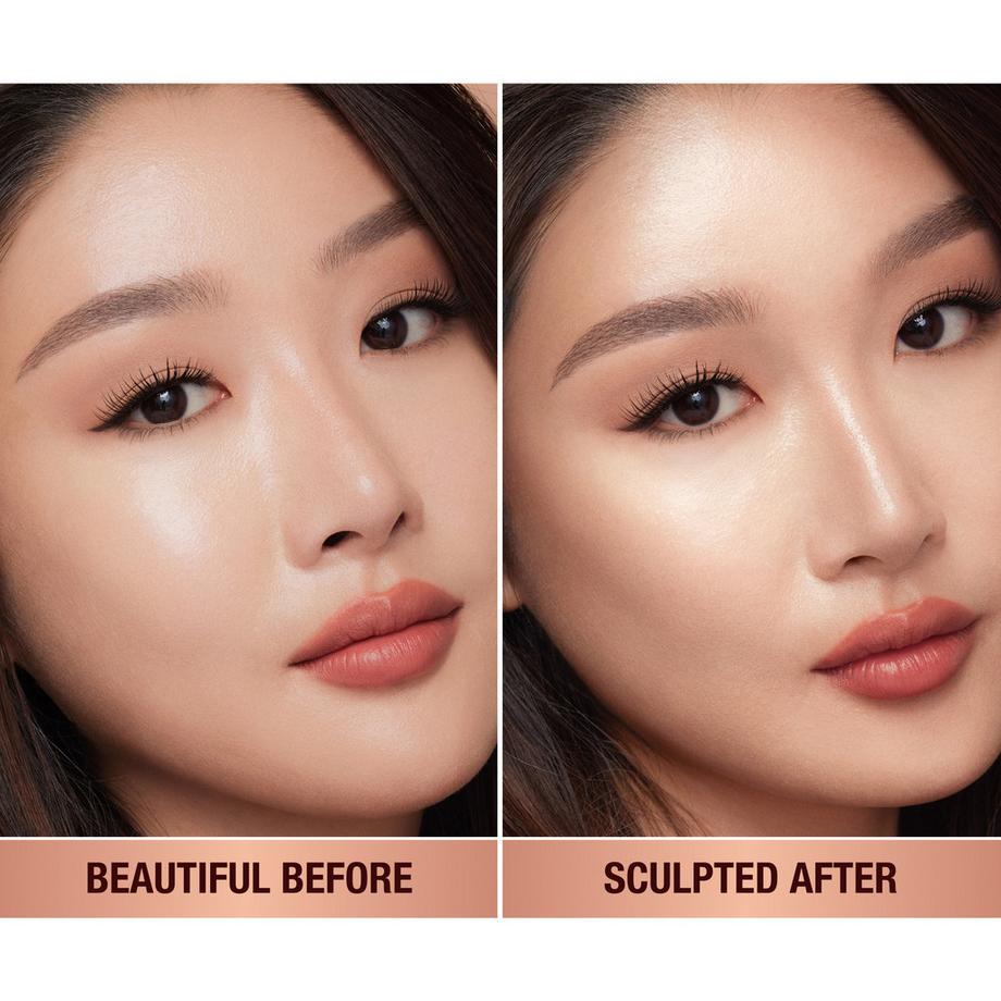 CHARLOTTE TILBURY  Hollywood Contour Wand - Contouring Foundation 