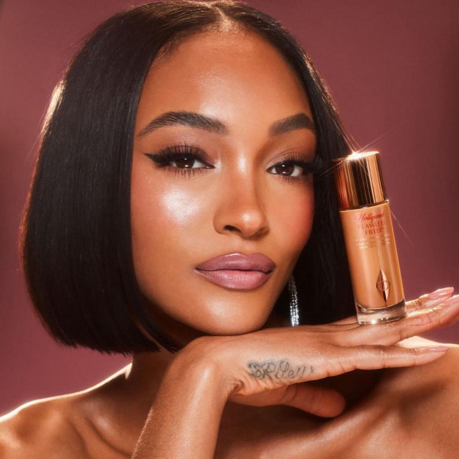 CHARLOTTE TILBURY  Hollywood Flawless Filter - Highlighter liquide 