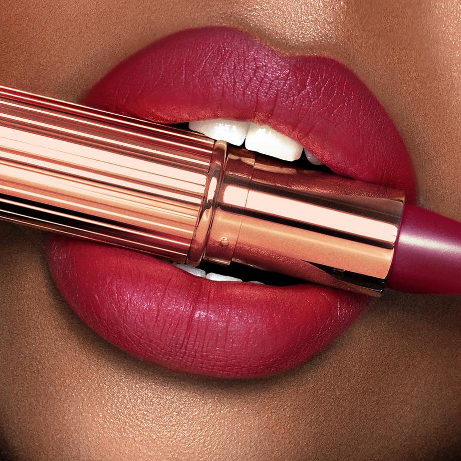 CHARLOTTE TILBURY  Matte Revolution - Rossetto 
