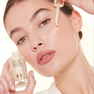 CHARLOTTE TILBURY  Charlotte's Magic Serum Crystal Elixir - Siero per il viso 