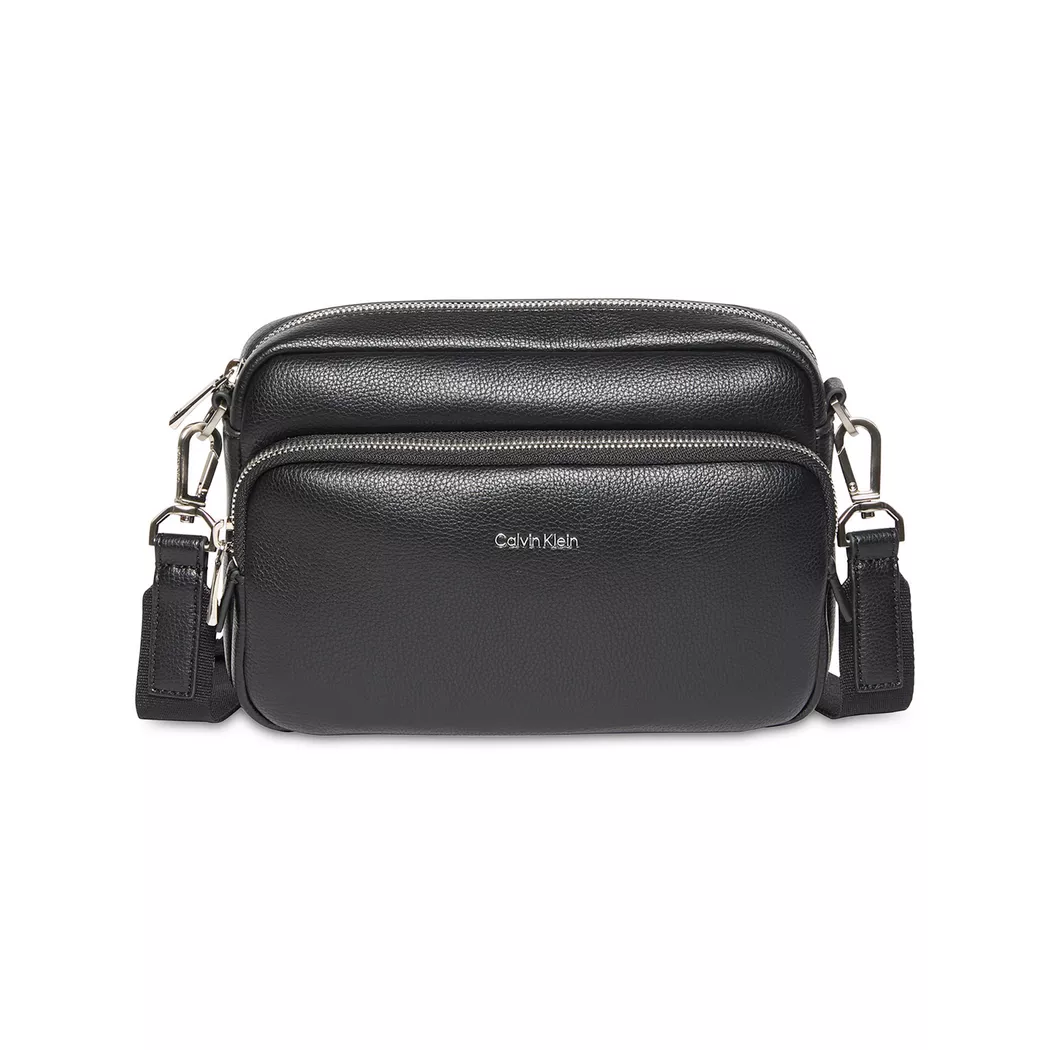 Kameratasche CALVIN KLEIN "RAISED CAMERA BAG", Herren, Gr. B/H/T: 22cm x 14cm x 8cm, schwarz, Lederimitat, unifarben, Taschen, Herren Umhängetasche, Bodybag, Schultertasche mit Logoschriftzug