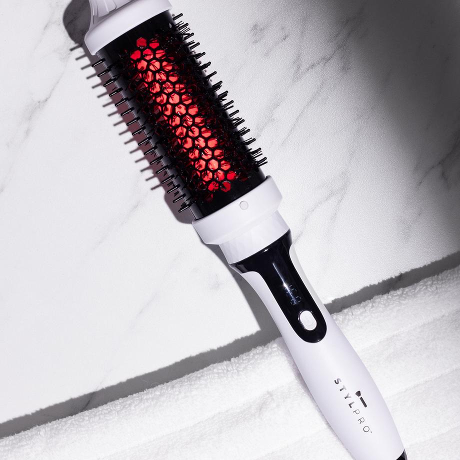 STYLPRO  Spazzola termica con infrarossi e luce rossa 