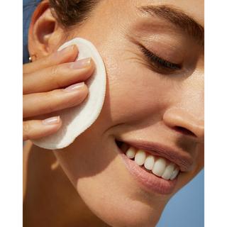 NIVEA  Eau Micellaire Sérum Derma Skin Clear 