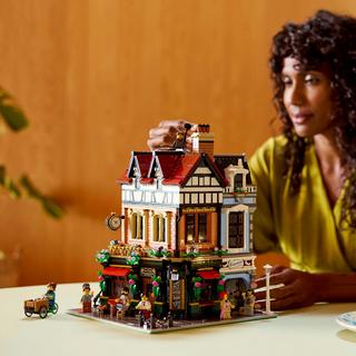 LEGO®  10350 Edificio Tudor 