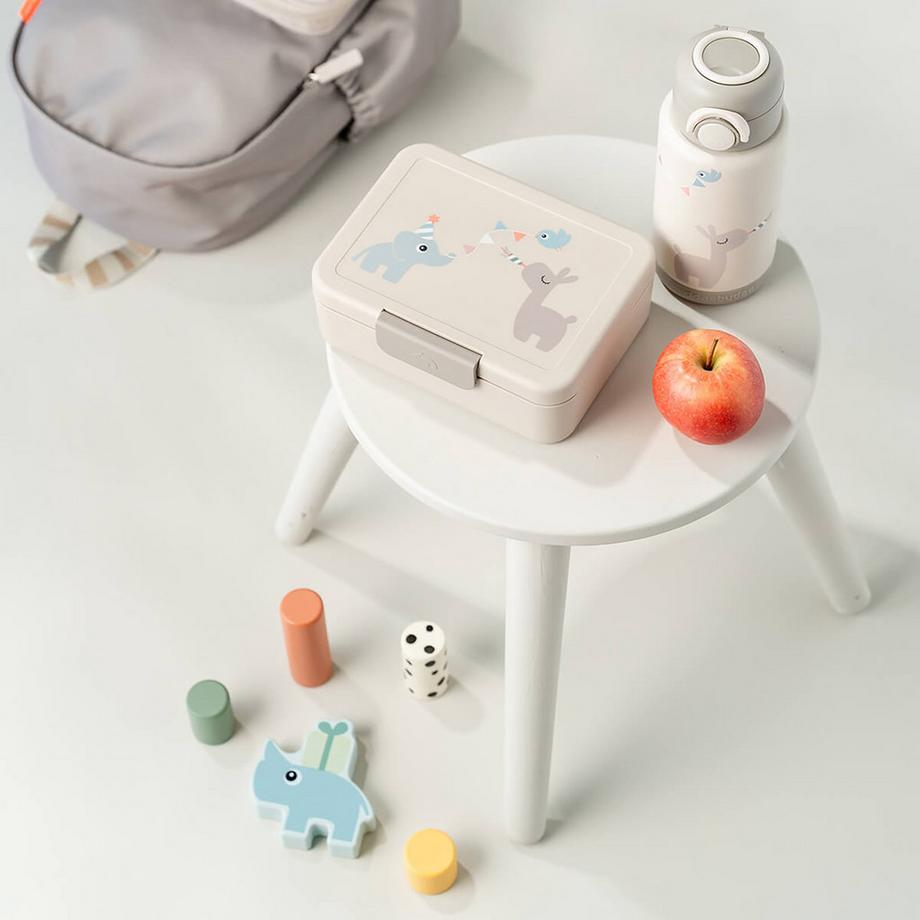 done by deer Lunchbox  