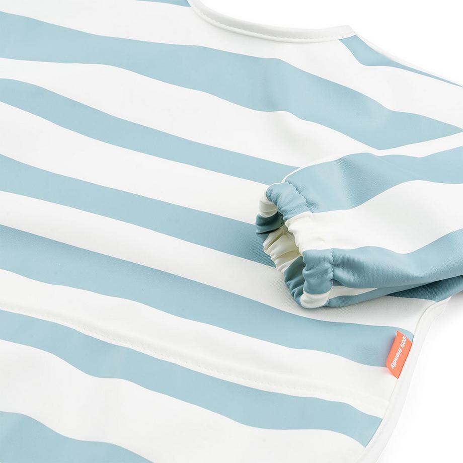 done by deer  Lätzchen 