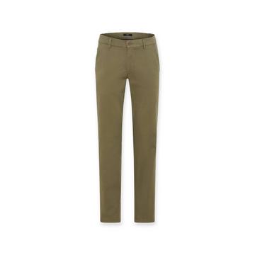 Pantalon chino, Slim Fit