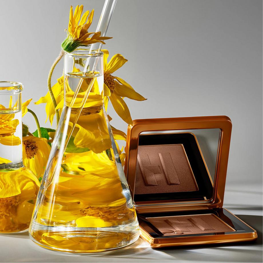 Haus Labs  Power Sculpt Velvet Bronzer with Fermented Arnica - Sonnenpuder 