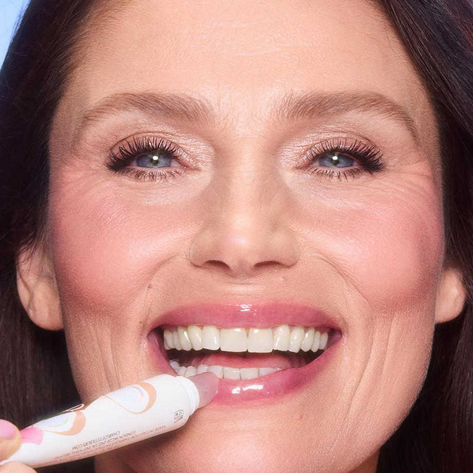 CHARLOTTE TILBURY  Unreal Lips Healthy Glow Nectar Oil - Olio per labbra 