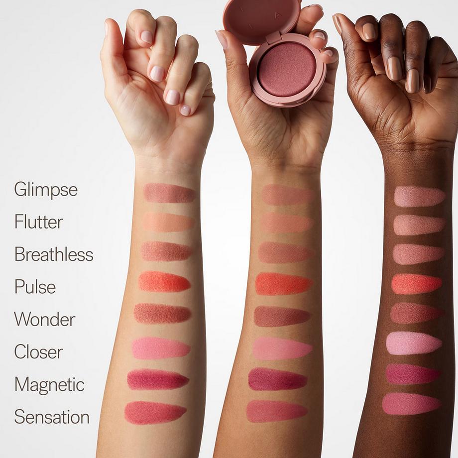 ILIA  Soft Focus Fluffing Blush - Talkumfreies Puderrouge 