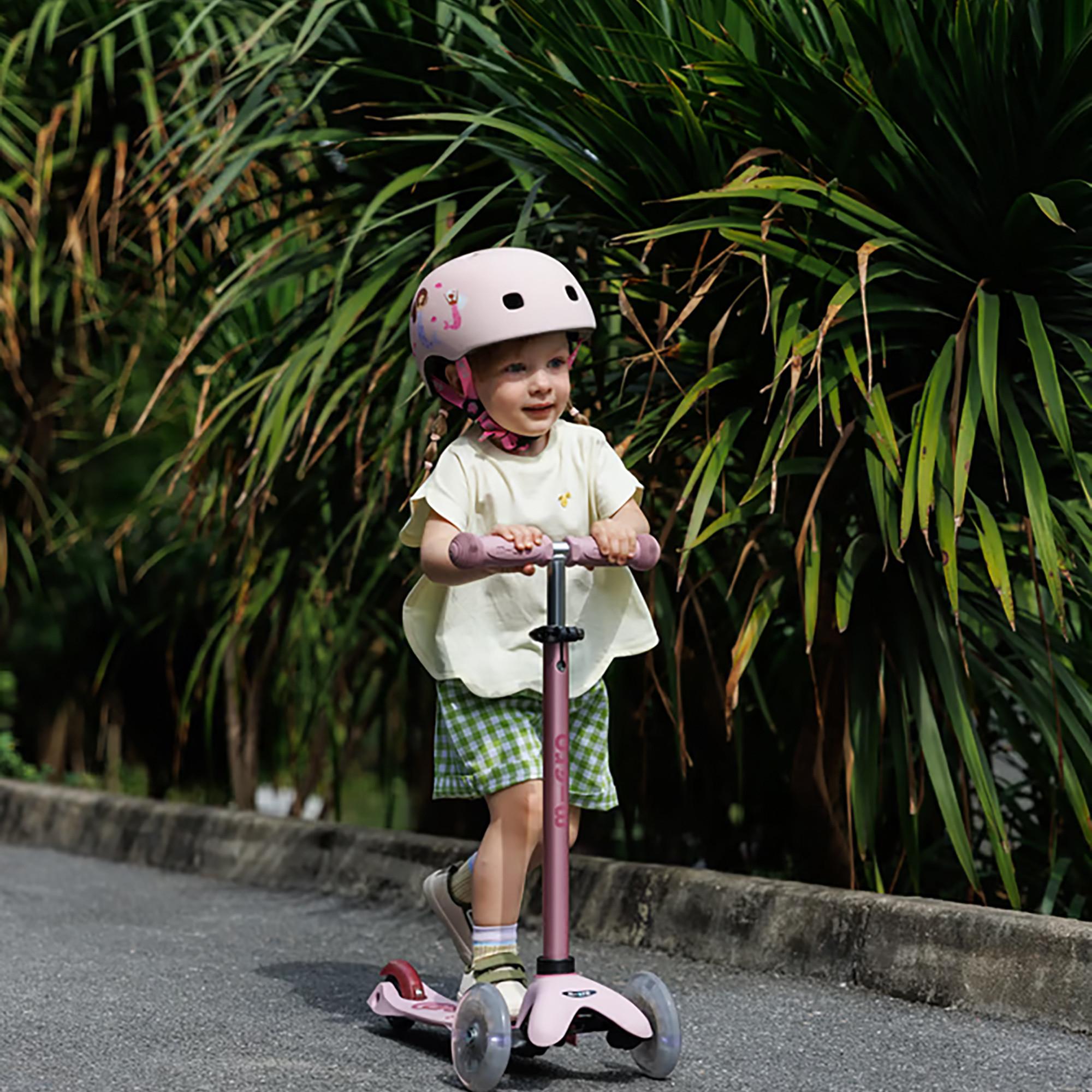 micro  Mini Micro Deluxe Rock & Go LED 