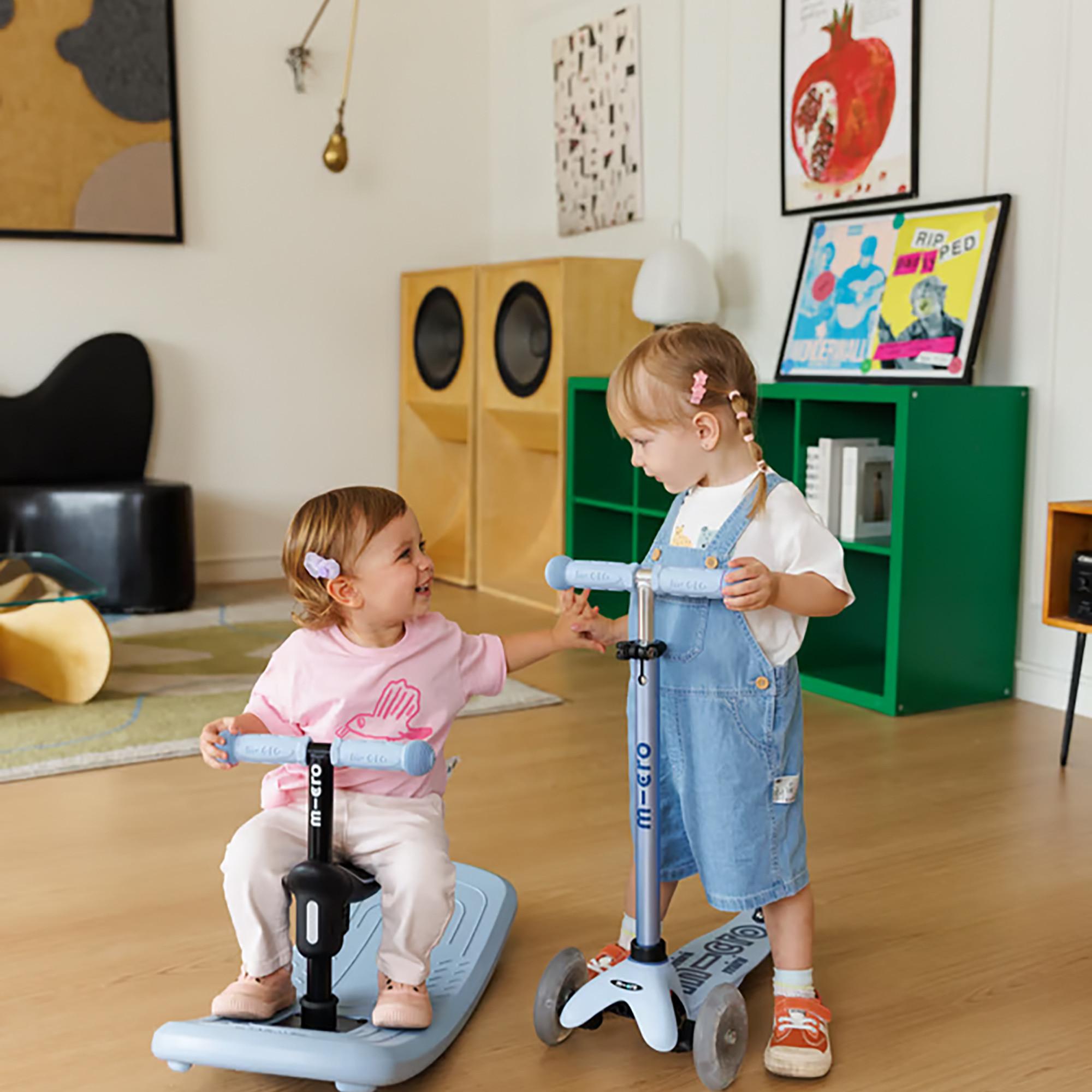 micro  Mini Micro Deluxe Rock & Go LED 