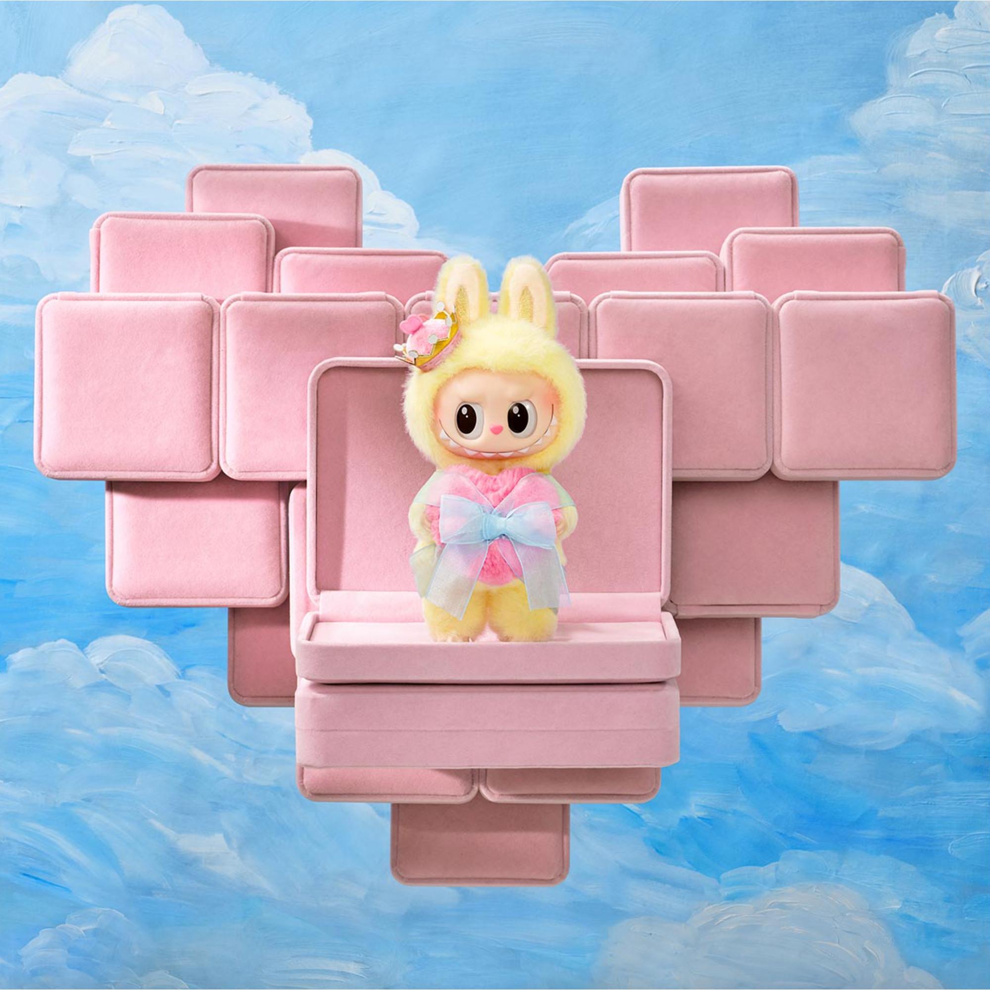 Popmart Beauty The Monsters Let's Checkmate Statuetta in Peluche  