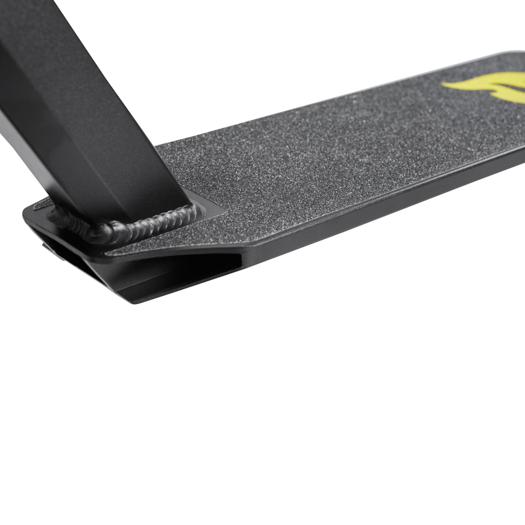 CHILLI  Monopattino per parco da skat 