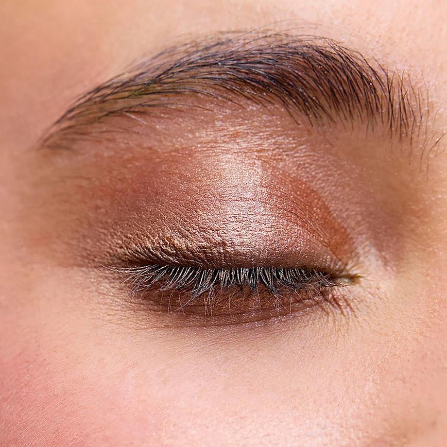 3INA  The 24H Color Liquid Eyeshadow  