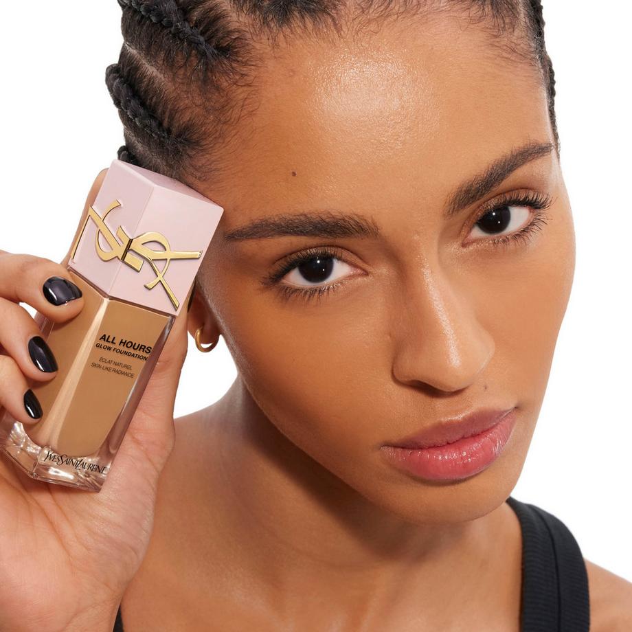 YSL  All Hours Glow Foundation 