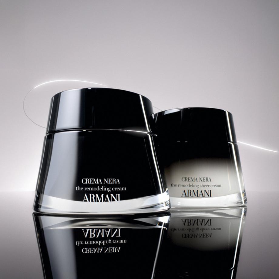 ARMANI  Crema Nera Remodeling Sheer Cream 