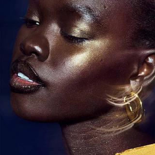 Fenty Beauty By Rihanna  Diamond Bomb All-Over Diamond Veil - Illuminateur de teint 