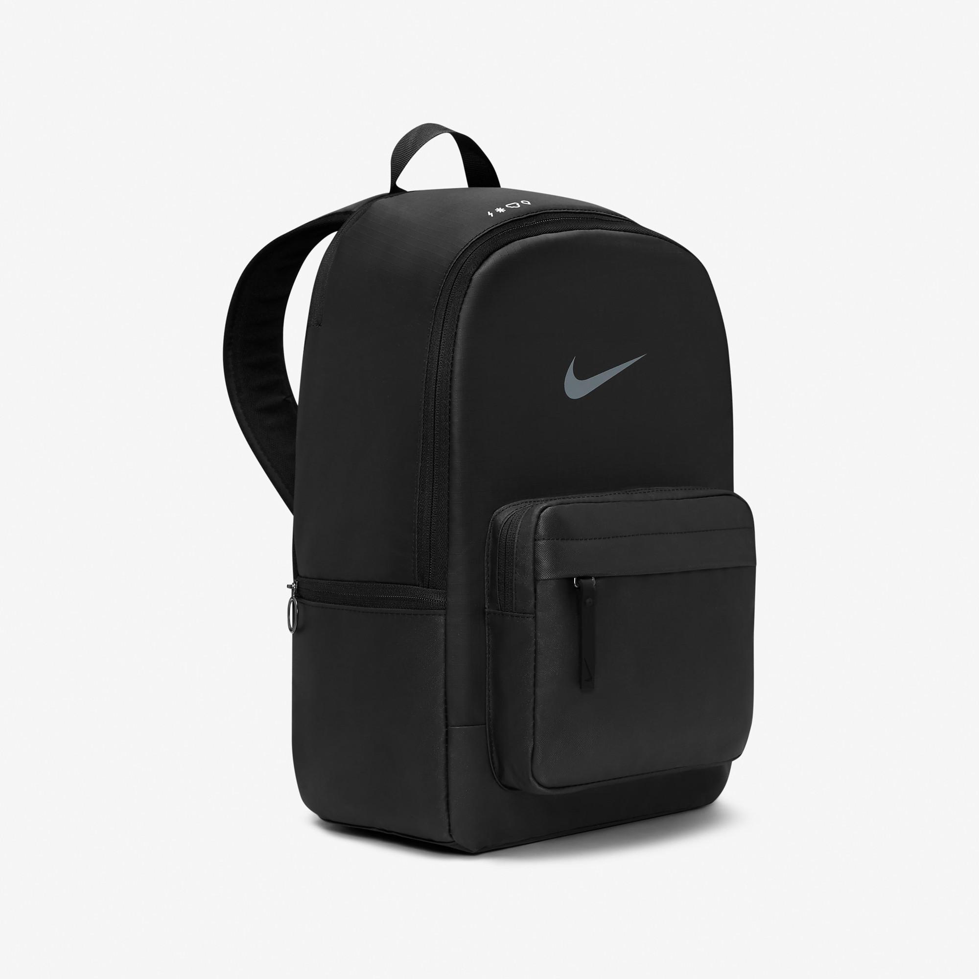 NIKE Rucksack Heritage 