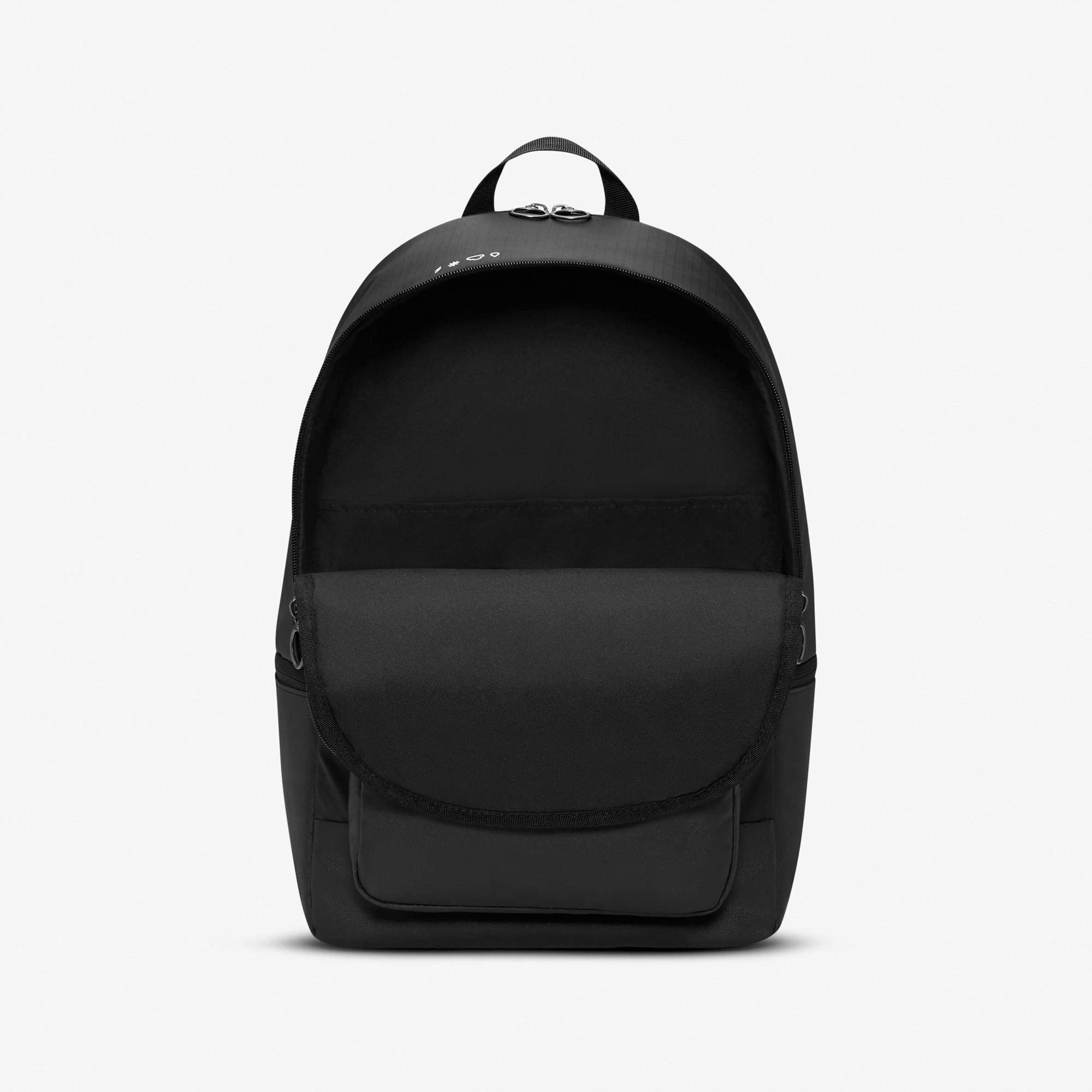 NIKE Rucksack Heritage 