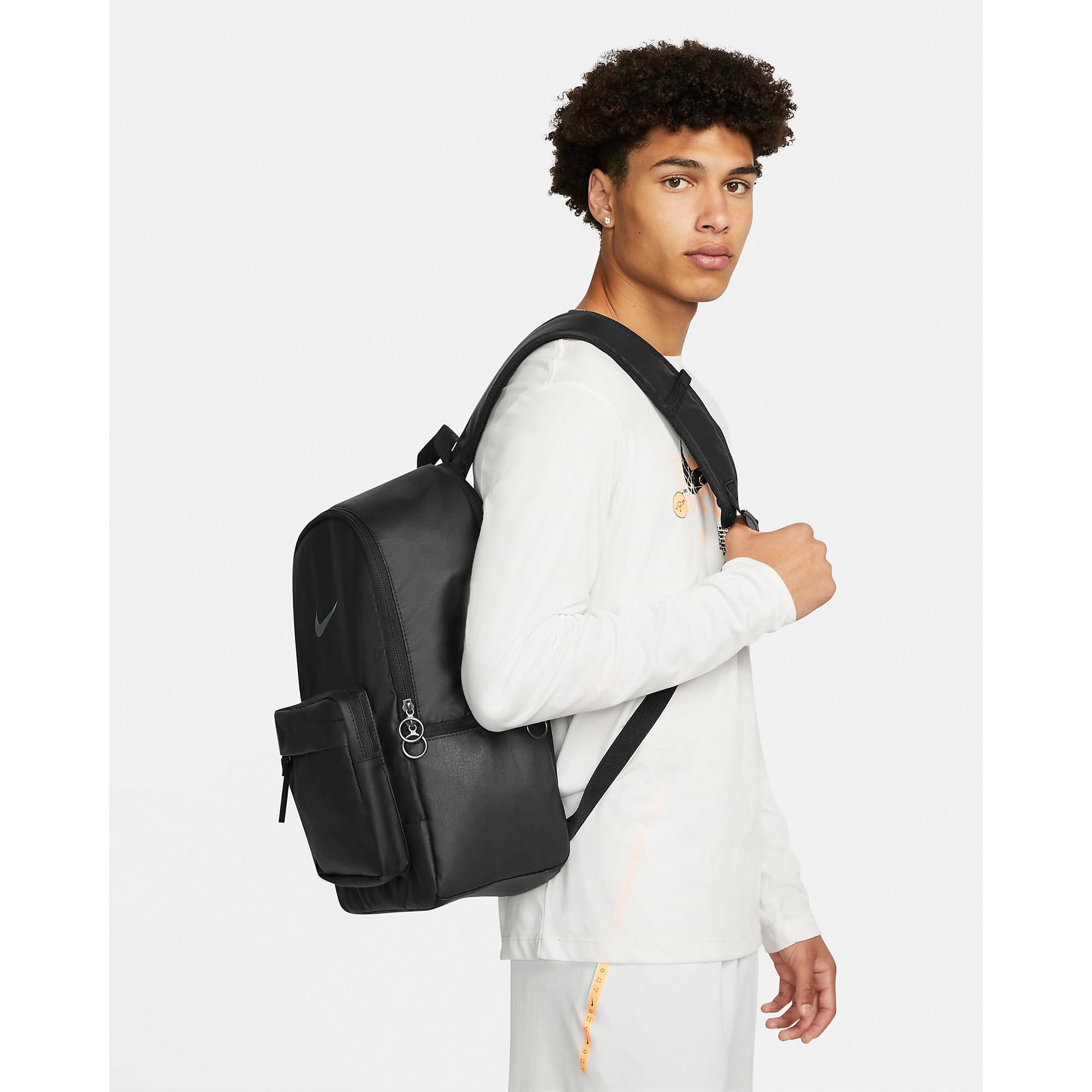 NIKE Rucksack Heritage 