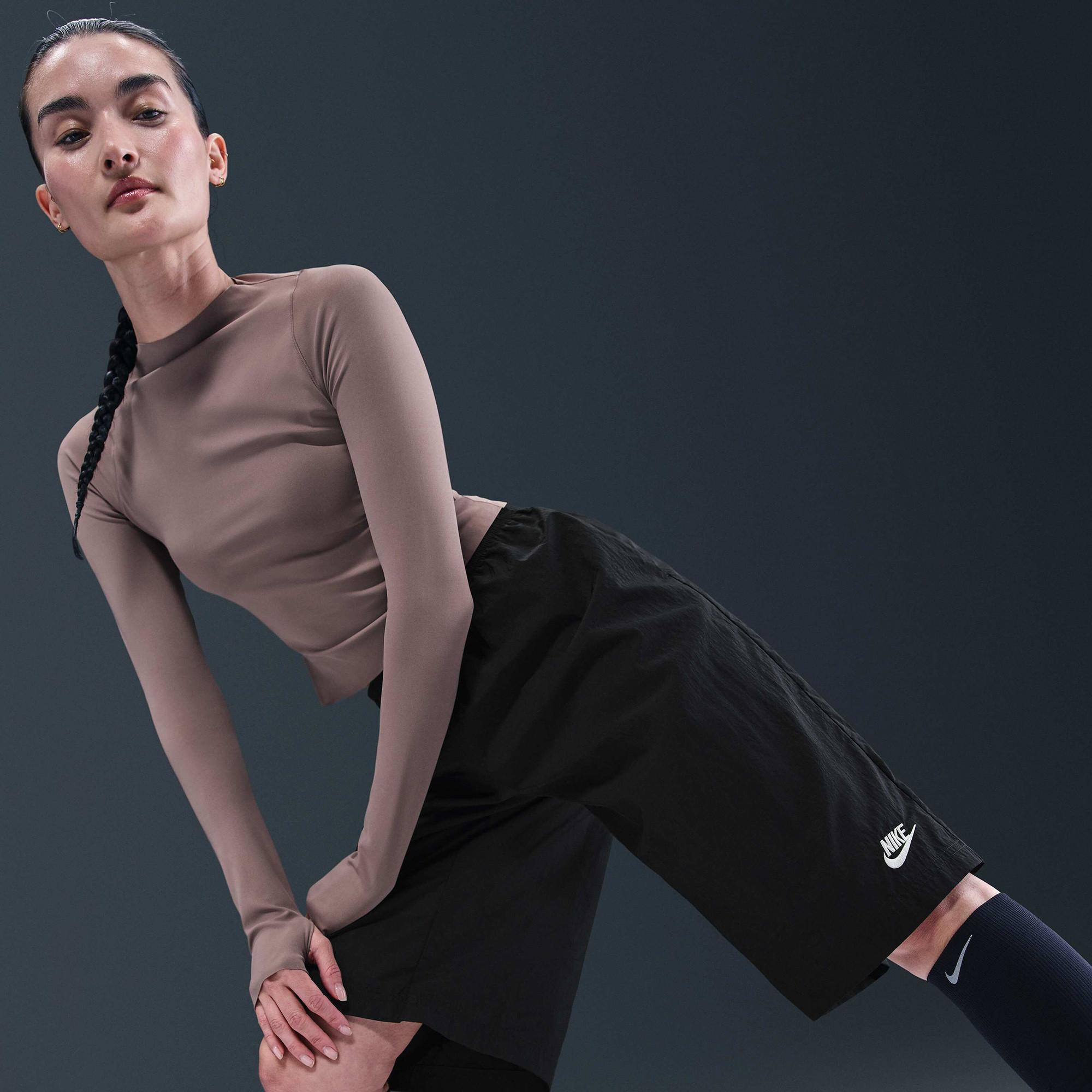 NIKE W NSW LONGLINE SHORT SPD Pantaloncini 