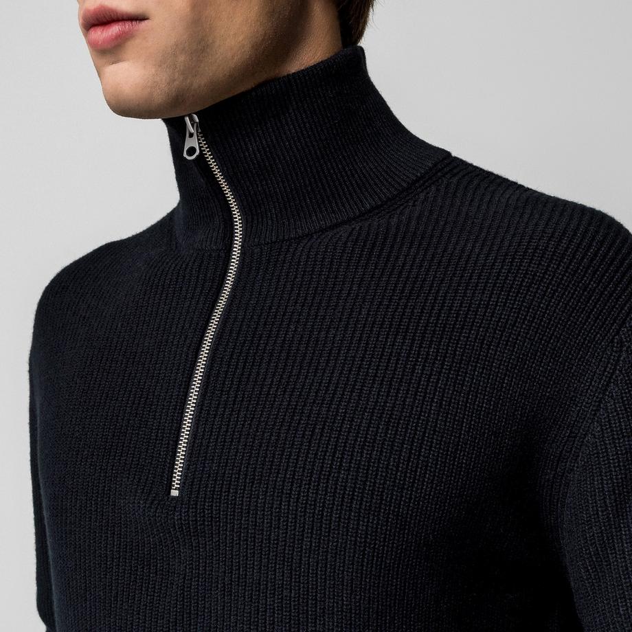Manor Man Pull Half-Zip  