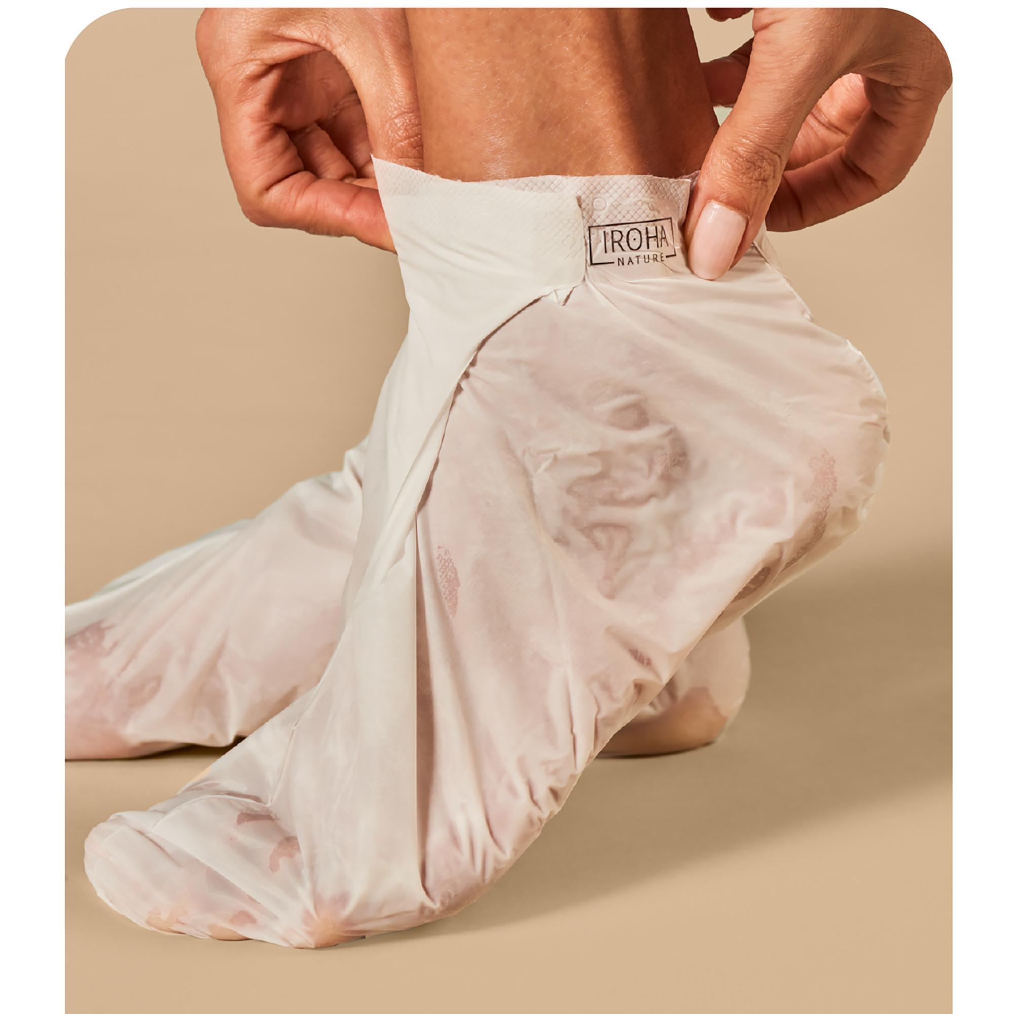 iroha  Socks Treatment For Feet | Exfoliating | Lavander (2 Units - One Use)  