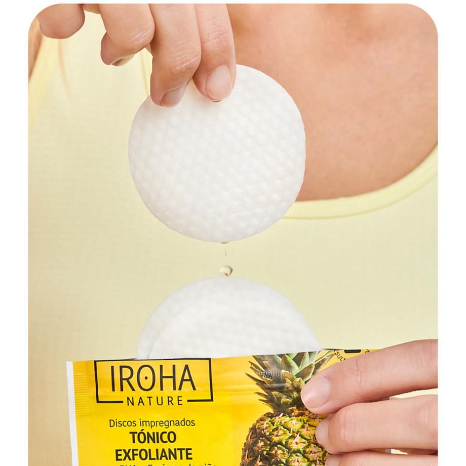 iroha  Nature 10 Exfoliating And Brightening Toner Pads With 1% Aha, 1% Pha, Pineapple Enzymes And Seaberry 