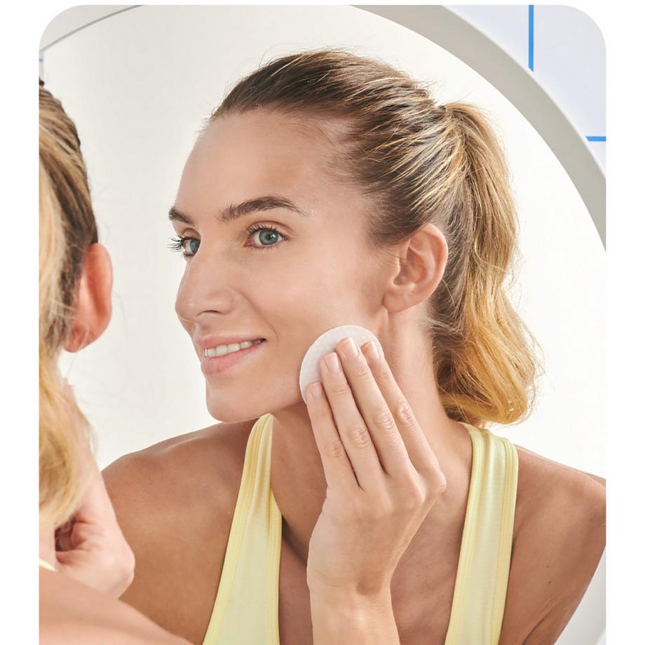 iroha  Nature 10 Exfoliating And Brightening Toner Pads With 1% Aha, 1% Pha, Pineapple Enzymes And Seaberry 