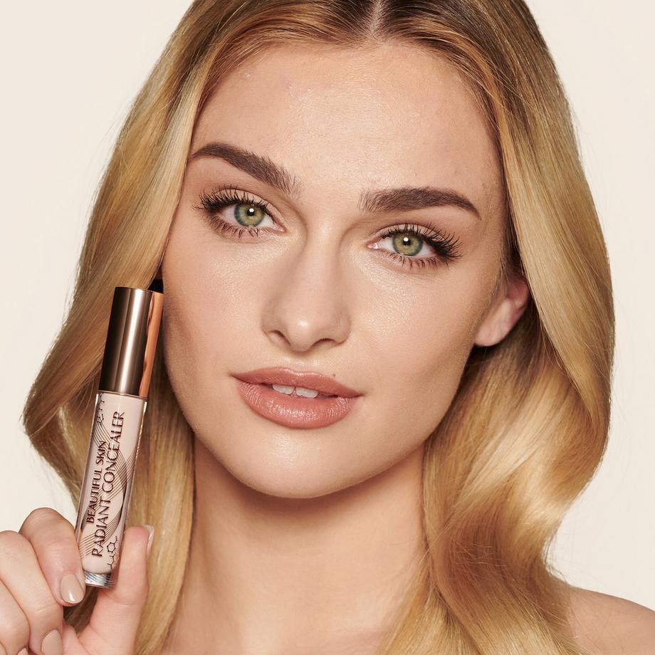 CHARLOTTE TILBURY  Beautiful Skin Radiant Concealer - Concealer 