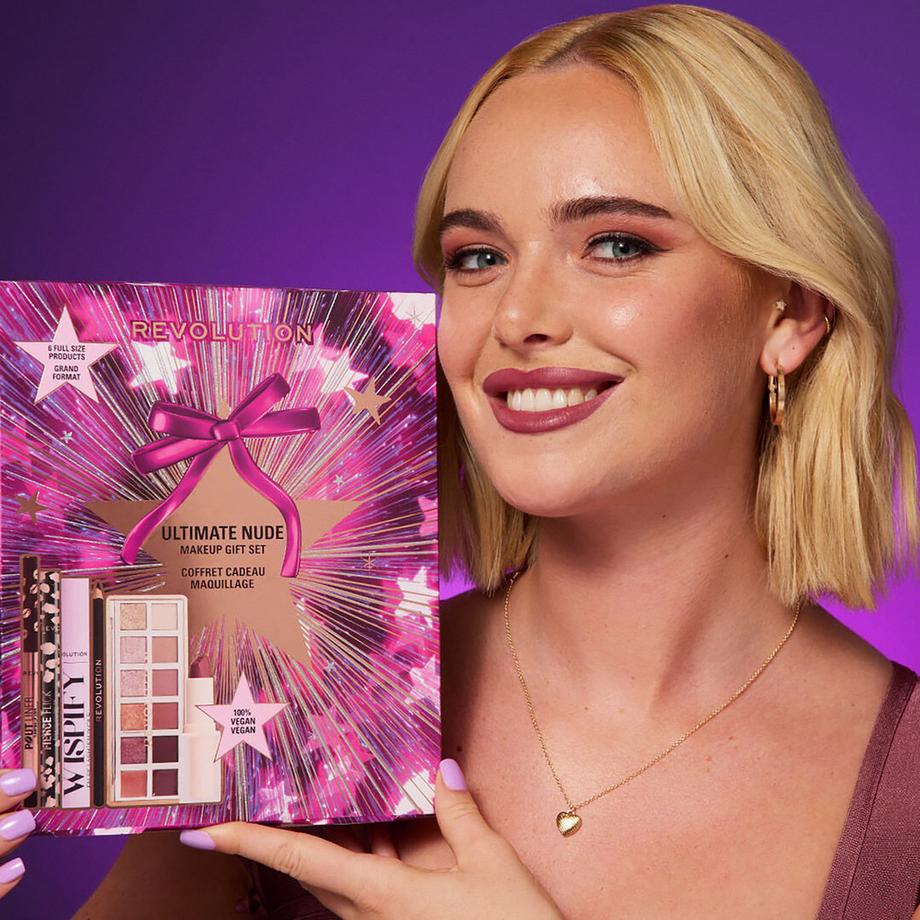 Revolution  Ultimate Nude Make Up Gift Set 