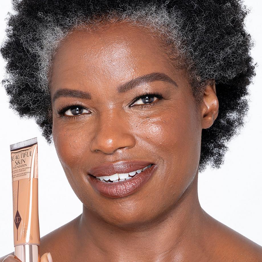 CHARLOTTE TILBURY  Charlotte's Beautiful Skin Foundation - Fond De Teint 