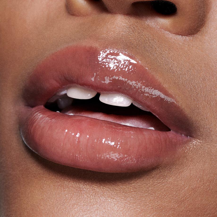 MAC Cosmetics  Lipglass Air 