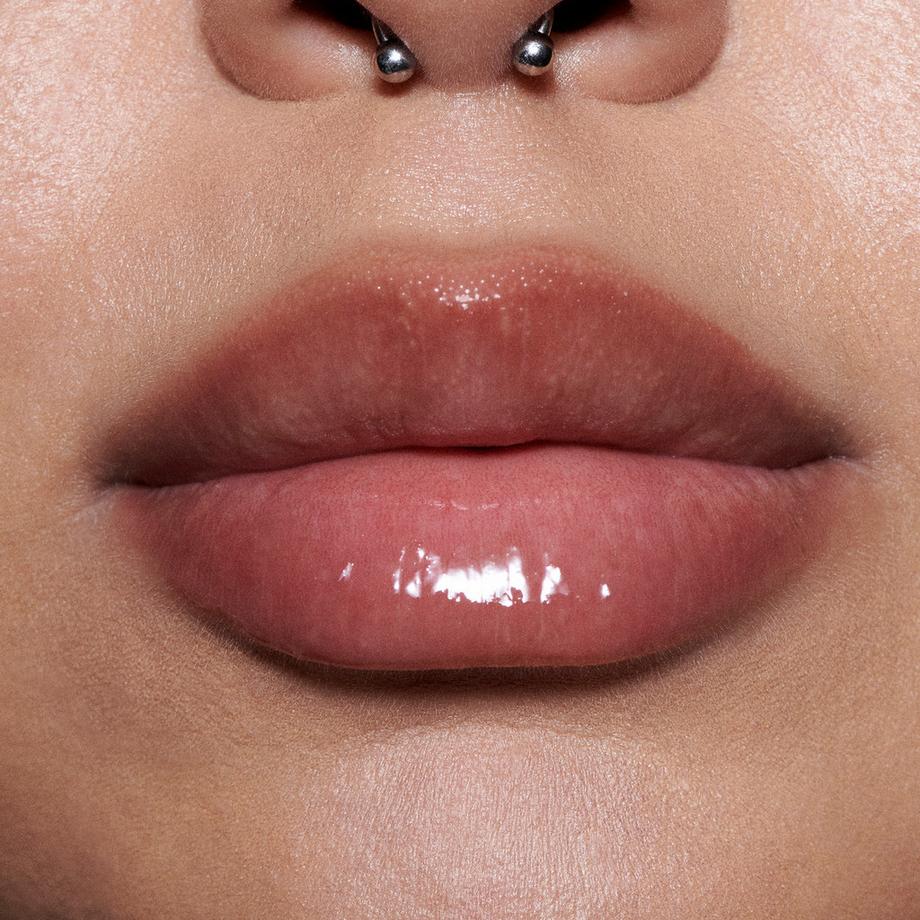 MAC Cosmetics  Lipglass Blow 