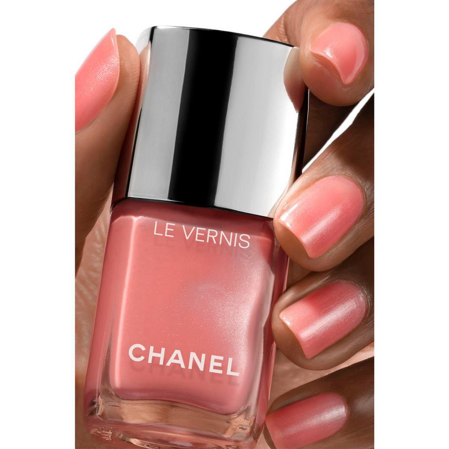 CHANEL LE VERNIS LONGUE TENUE 