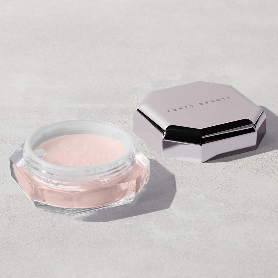 Fenty Beauty By Rihanna  Set It Down – Ultrafeiner Fixierpuder mit Softfokus-Effekt 